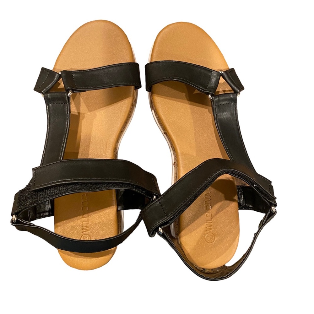 NWOT Strappy Open Toe Wedge Sandals